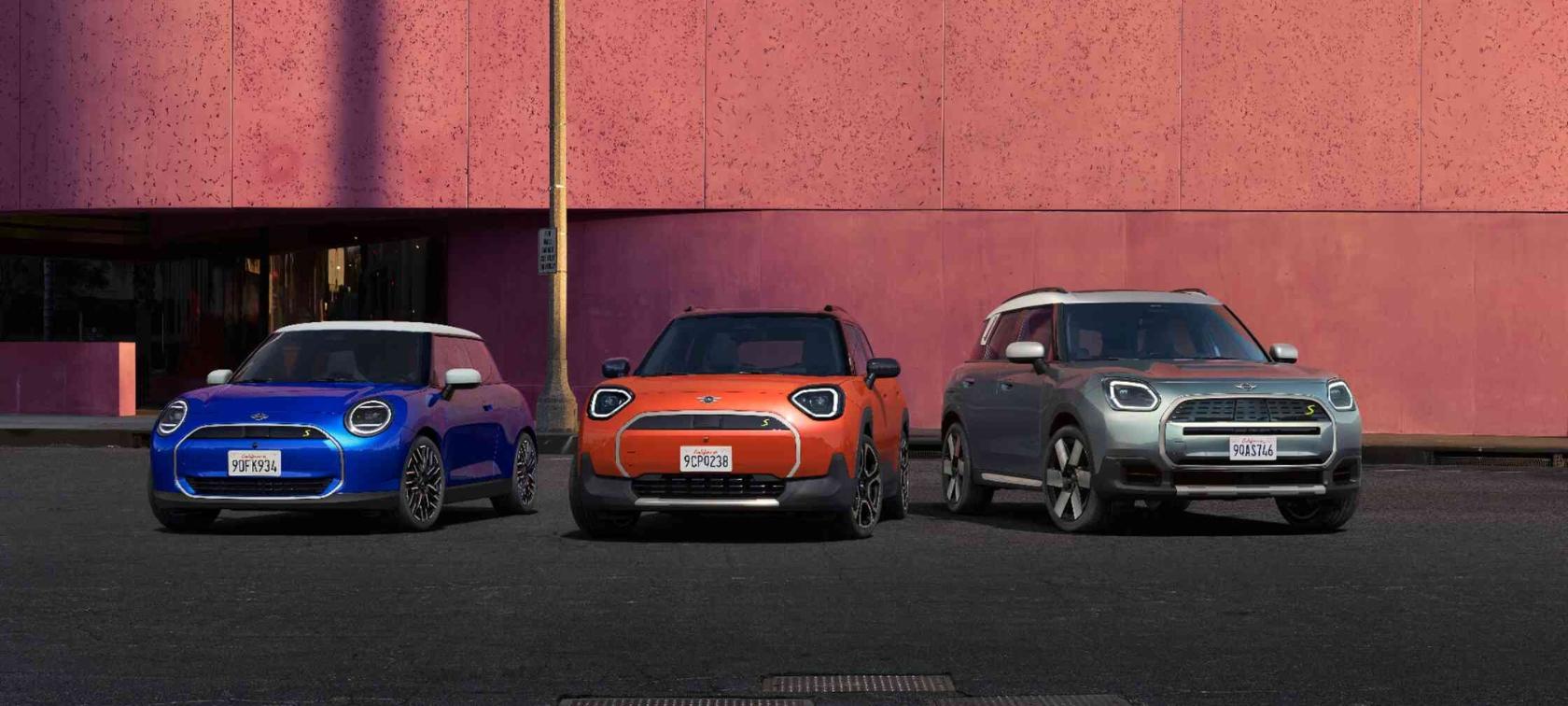 LA FAMILLE MINI 100% ÉLECTRIQUE.