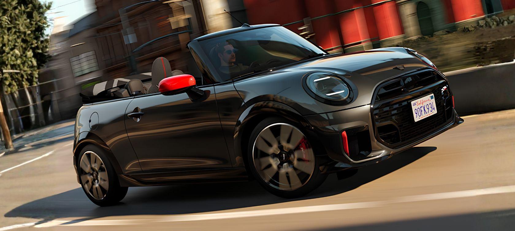 MINI Cabrio JCW.