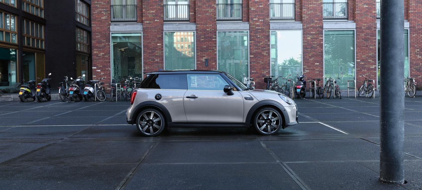 MINI Next