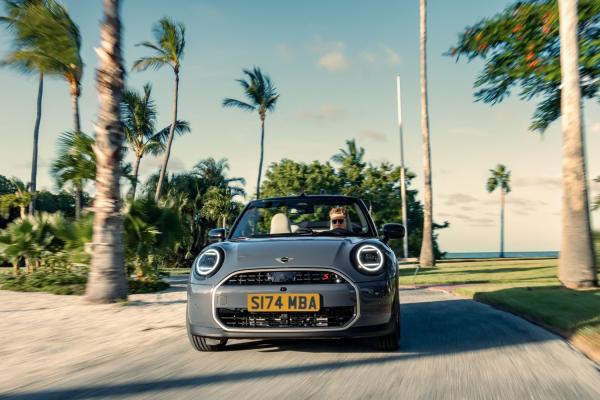 Nouvelle MINI Cooper Cabrio | image 1