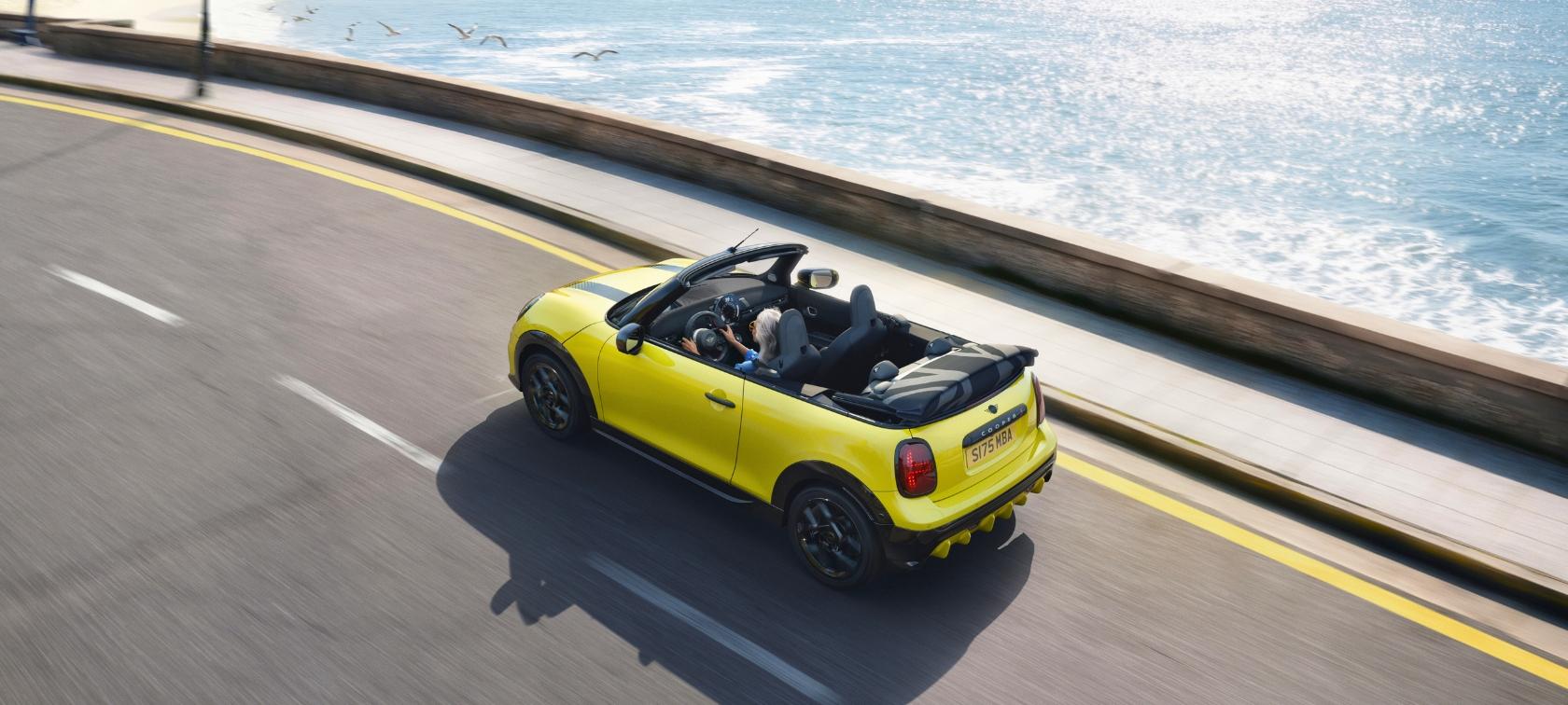 MINI COOPER CABRIO
