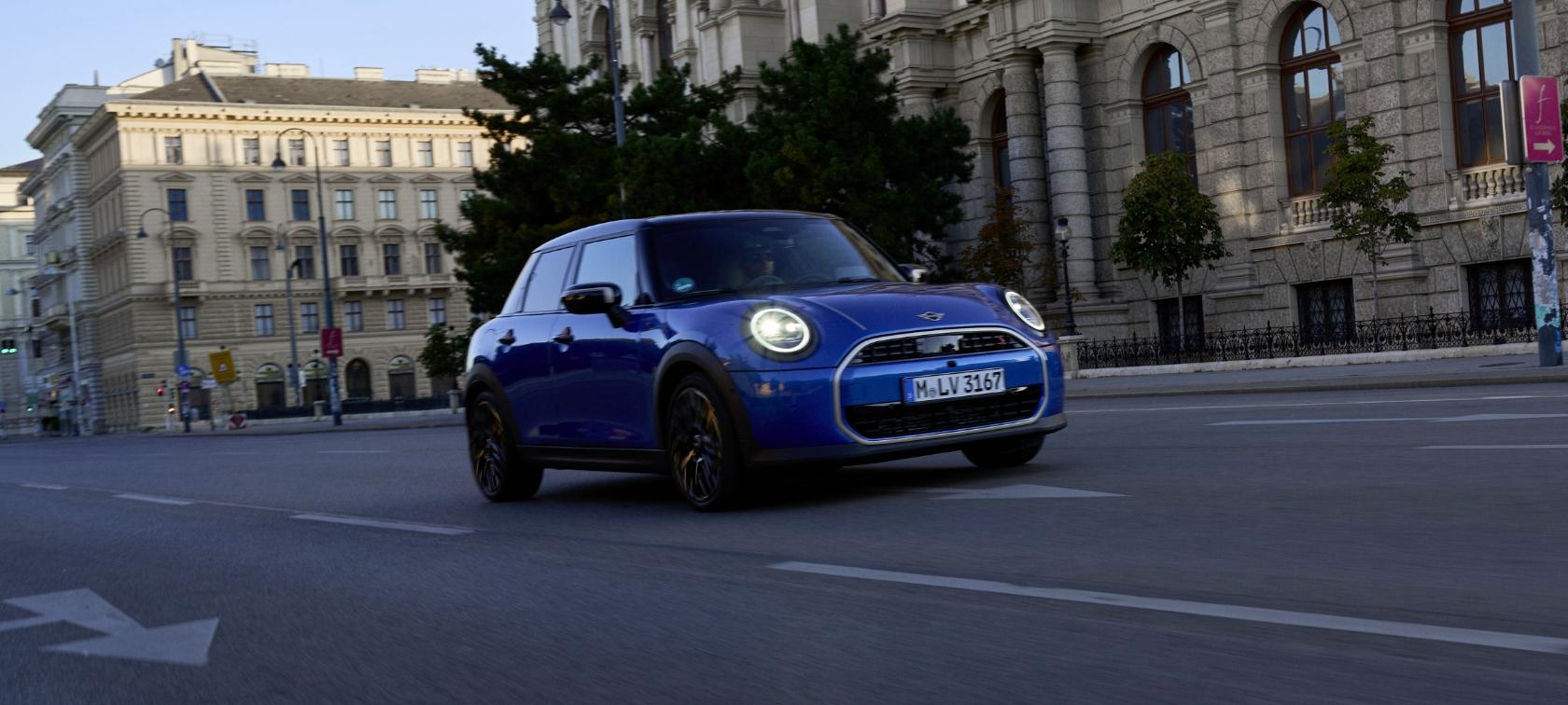MINI COOPER 5 PORTES.